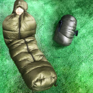 sleeping bag center zip